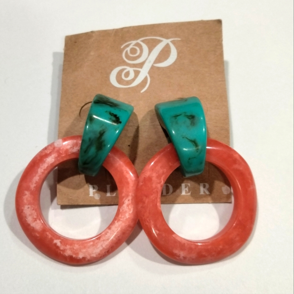 Plunder Retro Earrings